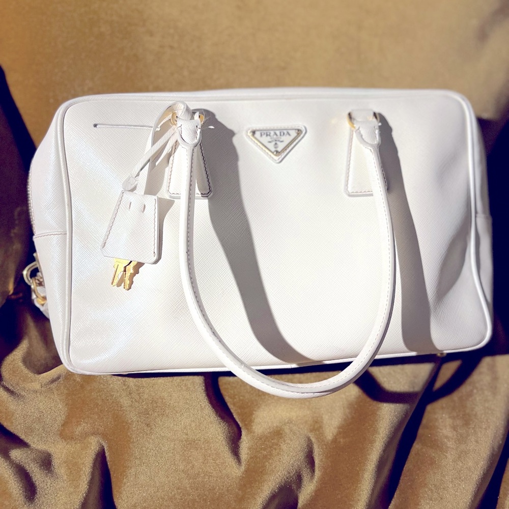 Prada saffiano lux bag